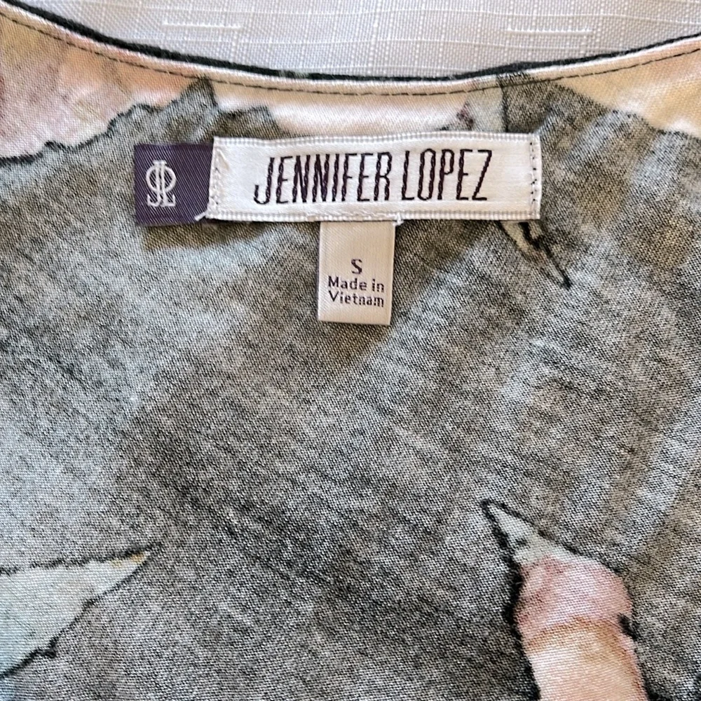 Jennifer Lopez Womans Top - Picture 6 of 8